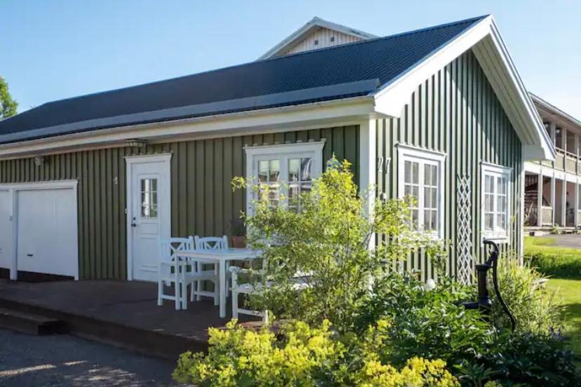 Lilla Groena Huset Pa Garden Härnösand Exterior foto